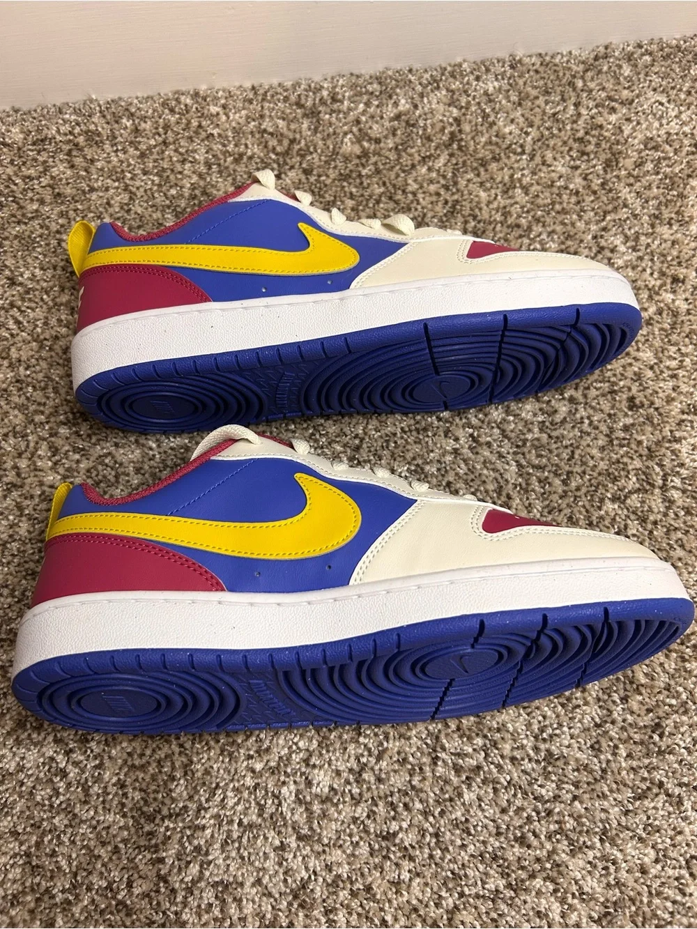 NEW Nike Court Borough Low size 7Y/ 8.5 Women's
